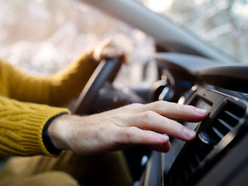 Why-Your-Car-AC-Isn’t-Cooling—Common-Problems-in-Dubai-Summers